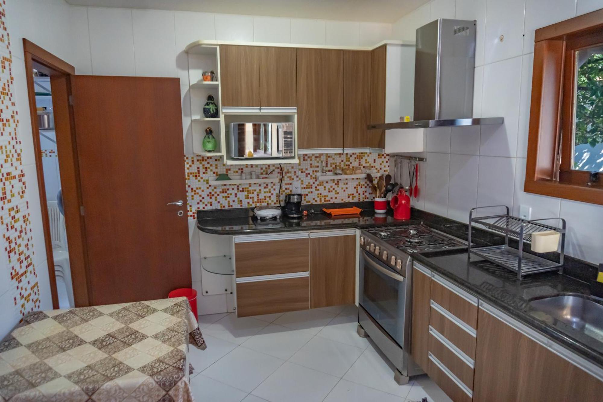 Linda Casa Com Piscina Em Interlagos Vila Velha Es Villa Buitenkant foto